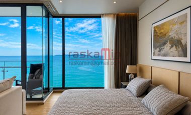 🔥 URGENT SALE – AROM Wongamat Luxury Sea View Condo