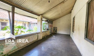 DIJUAL RUMAH DI SOLO DEKAT PASAR GEDE