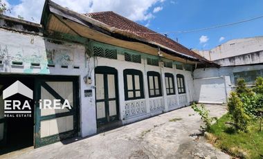 DIJUAL RUMAH DI SOLO DEKAT PASAR GEDE