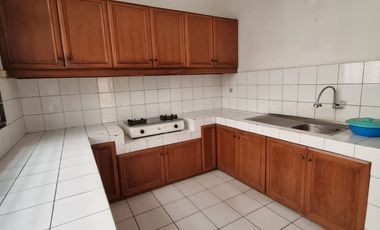 Rumah Villa Jl. Setiabudi Bandung bisa untuk disewakan