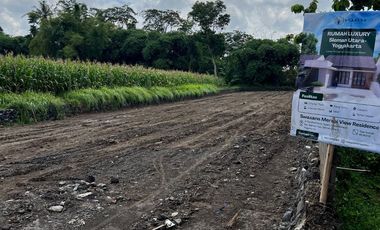 RUMAH MEWAH DEKAT KAMPUS UII Jl. KALIURANG DAN Jl. PALAGAN