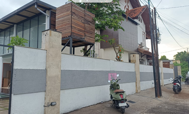 Dijual kos kosan elite lantai 2 Lokasi di kawasan penamparan padangsambian kaja, denpasar barat