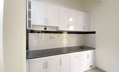 RUMAH BARU STRATEGIS DEKAT UII DAN WISATA BLUE LAGON