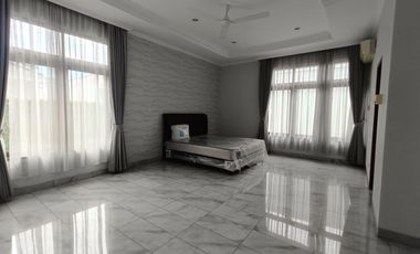 Tanah ijin komersial tb simatupang dibawah NJOP dan bonus 17 unit rumah mewah