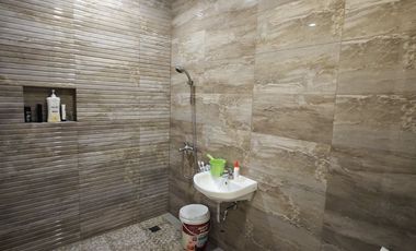 Rumah baru cantik di elysium 2 lantai dekat Pantai losari Metro Tanjung Bunga