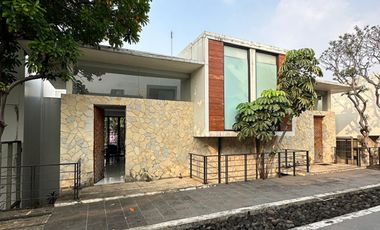 HARGA BAWAH NJOP DIJUAL RUMAH 8 UNIT TOWNHOUSE PREMIUM SIAP HUNI  DI KEMANG JAKARTA SELATAN