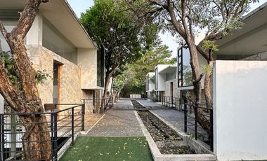 HARGA BAWAH NJOP DIJUAL RUMAH 8 UNIT TOWNHOUSE PREMIUM SIAP HUNI  DI KEMANG JAKARTA SELATAN