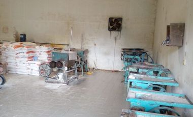 Rumah Mewah Luas Ada Kolam Renang & Gudang di Ngringo Jaten Karanganyar