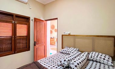 Rumah Joglo Eksklusif 2 Lantai, Diskon Akhir Tahun, Akses Cepat ke Kota Jogja!