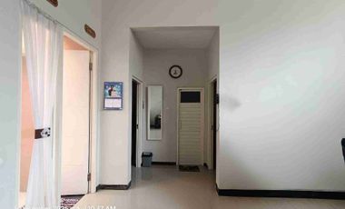 VILLA PACET CANTIK BANGUNAN BARU HARGA MENARIK