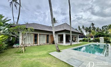 LEASEHOLD SINGLE LEVEL 4-BEDROOM FAMILY VILLA IN KABA-KABA