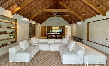 LEASEHOLD SINGLE LEVEL 4-BEDROOM FAMILY VILLA IN KABA-KABA