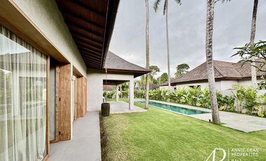 LEASEHOLD SINGLE LEVEL 4-BEDROOM FAMILY VILLA IN KABA-KABA