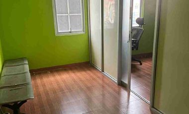 DIJUAL RUKO HADAP BARAT  DI BOULEVARD HIJAU, HARAPAN INDAH