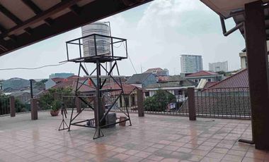 Disewakan Rumah 3 Lt ada Mini Pool di dekat MKG Kelapa Gading Jakarta Utara