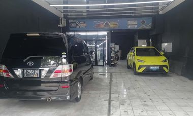 DI SEWA KAN RUKO KEBON JERUK PINGGIR JALAN