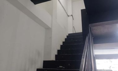 DI SEWA KAN RUKO KEBON JERUK PINGGIR JALAN