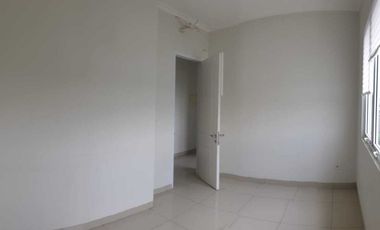 Vernonia Hoek sebelah Taman @Summarecon Bekasi Siap Huni CASH / KPR