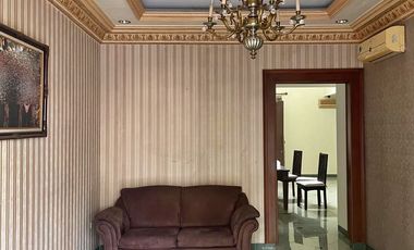 Rumah Idaman Luas dan Nyaman di Taman Laguna Cibubur