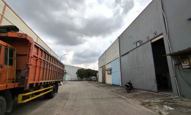 DISEWA Ruko 2 Lantai + Gudang di Niaga Terpadu Daan Mogot