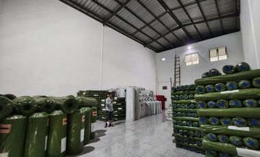 DISEWA Ruko 2 Lantai + Gudang di Niaga Terpadu Daan Mogot