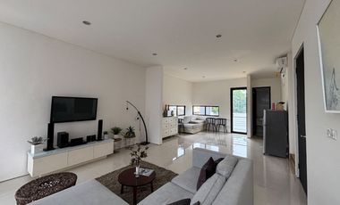 Dijual Rumah Modern Grand Residence Pondok Cabe, Siap Huni!