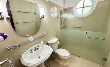 Disewakan Apartemen permata hijau unit luas cocok untuk keluarga