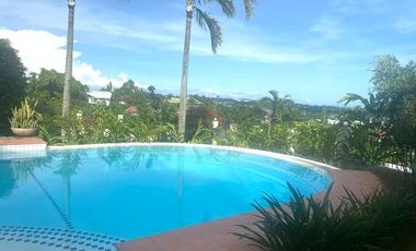 Resale Overlooking Five Bedrooms House with Pool Viewing Ocean and Cebu City