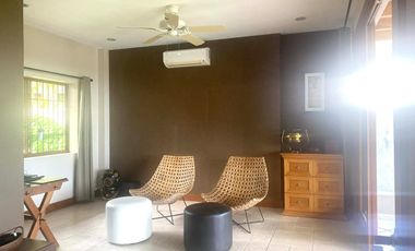 Resale Overlooking Five Bedrooms House with Pool Viewing Ocean and Cebu City