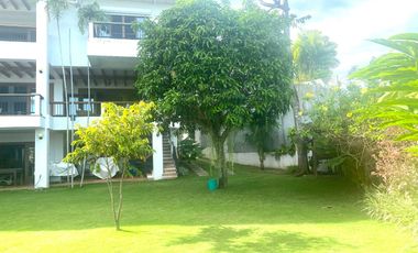 Resale Overlooking Five Bedrooms House with Pool Viewing Ocean and Cebu City