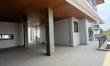 rumah Lux baru setiabudi Bandung