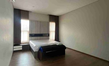 rumah Lux baru setiabudi Bandung