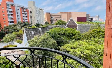 ESPECTACULAR APARTAMENTO DE 135 m² –  UBICACIÓN CERCA AL C.C VIVA