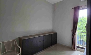 Super Murah Rumah Rapi Siap Huni Lokasi  Strategis Dekat Tol