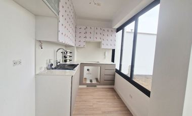 VENDO, Lindo Duplex de Estreno c/jardín 149mts. 3dorm en Velasco Astete 1615, Surco