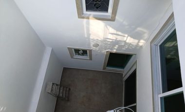 Renta casa en Fraccionamiento frente al Colegio Argos