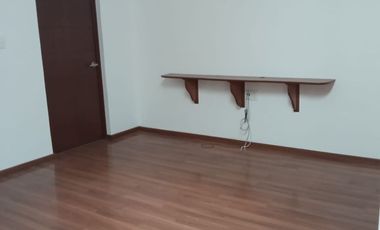 Renta casa en Fraccionamiento frente al Colegio Argos