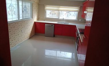 Renta casa en Fraccionamiento frente al Colegio Argos