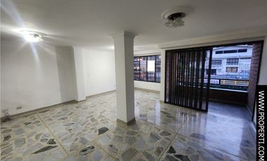 Apartamento en Arriendo Sector Conquistadores - Laureles