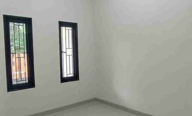 Rumah 1 pantai (brand new) Simprug di Poris, cluster depan.