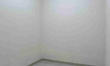 Rumah 1 pantai (brand new) Simprug di Poris, cluster depan.