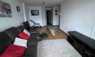 VENDO APARTAMENTO UBICADO EN UN CUARTO PISO EN EL BARRIO EL TRIUNFO.