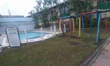 VENDO APARTAMENTO UBICADO EN UN CUARTO PISO EN EL BARRIO EL TRIUNFO.