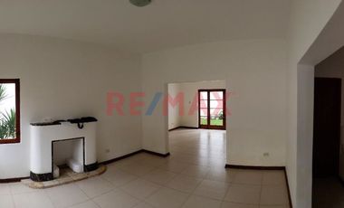 El Lienzo En Blanco De San Isidro Country Club: Potencial Para Negocio, Oficina, Embajada.