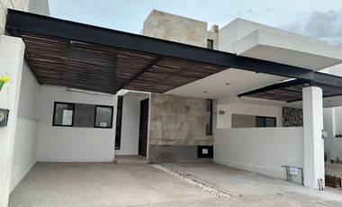 CASA CON RECAMARA EN PLANTA BAJA SECTOR VIÑEDOS TORREON COAHUILA