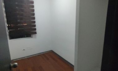 Se arrienda dpto. 3d,  1b, dicom conversable y sin aval. Metro Lo Ovalle