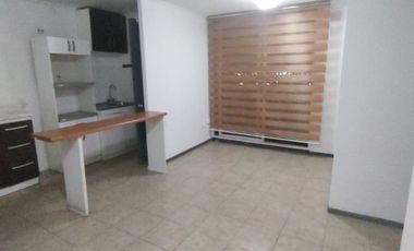 Se arrienda dpto. 3d,  1b, dicom conversable y sin aval. Metro Lo Ovalle