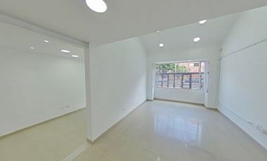 Casa uso comercial en venta, San Rafael Colina Campestre – Bogotá