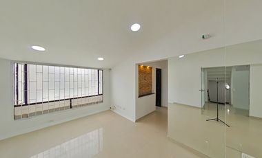 Casa uso comercial en venta, San Rafael Colina Campestre – Bogotá