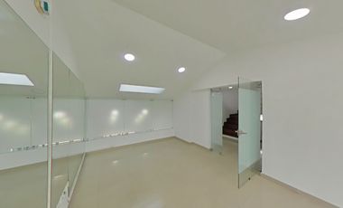 Casa uso comercial en venta, San Rafael Colina Campestre – Bogotá